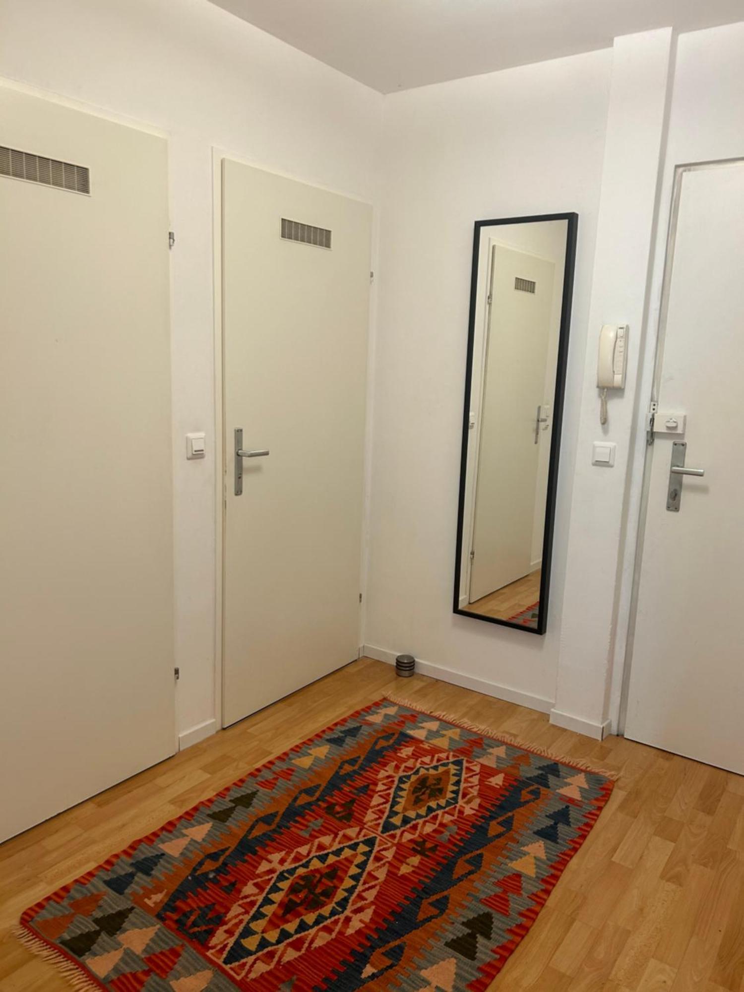 Apartment Mit Logia Und Kleinen Garten In Zentraler Lage 2 Вена Экстерьер фото
